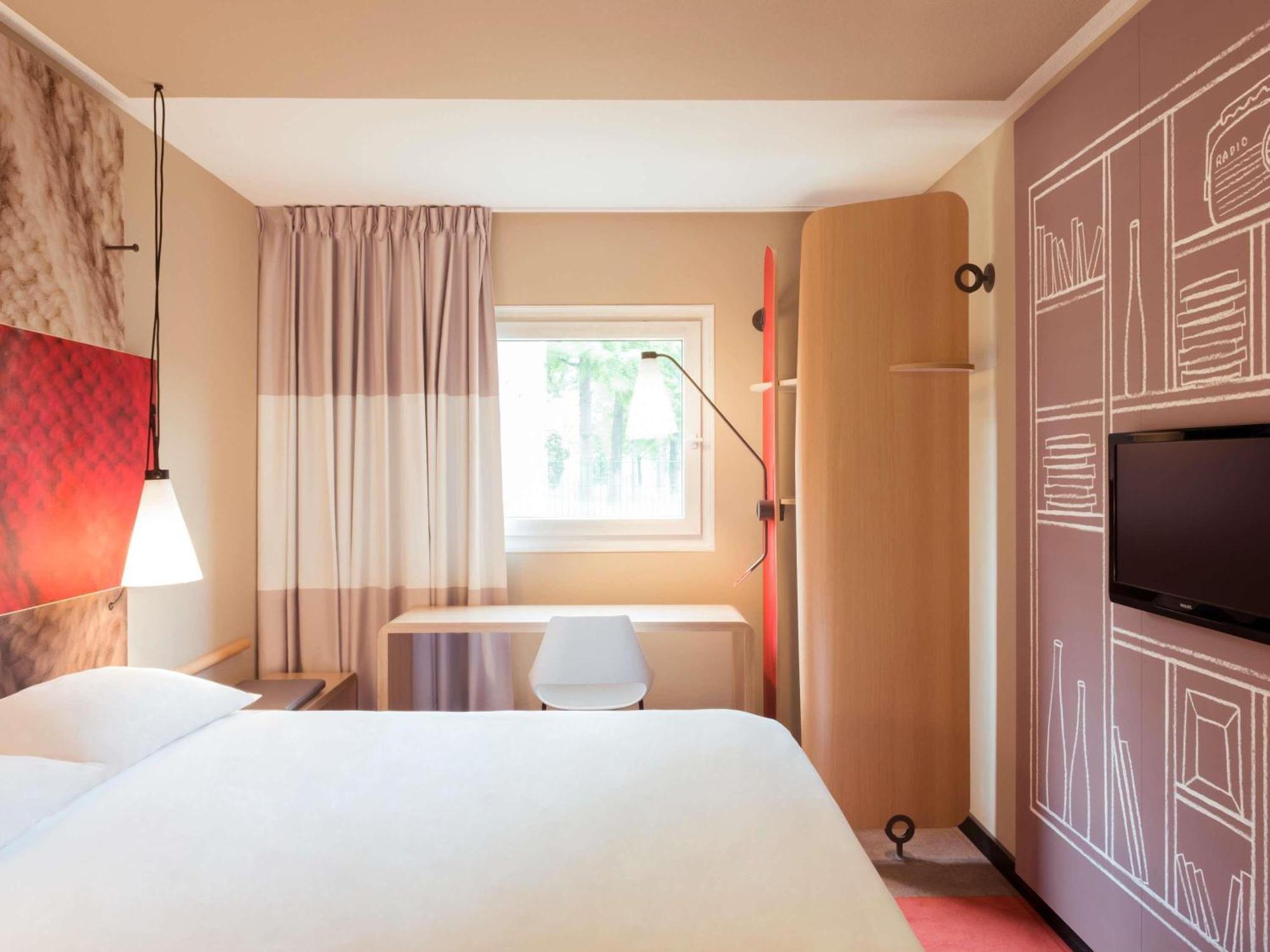 Ibis Hotel